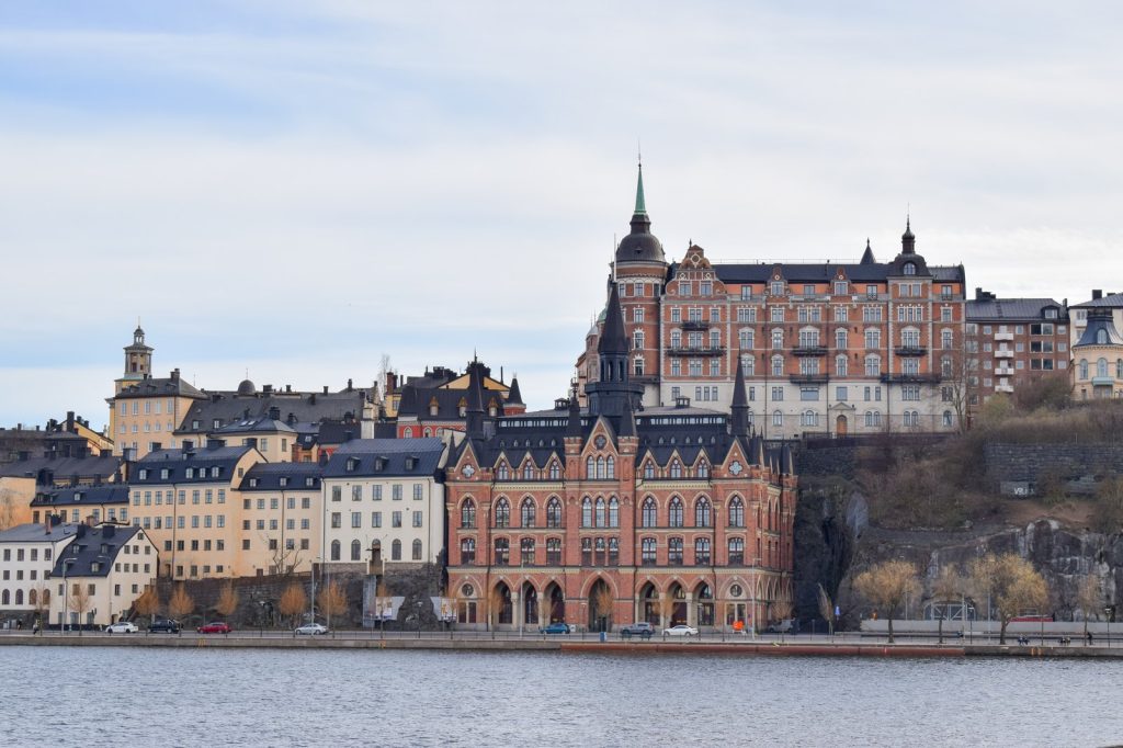Stockholm Bus Crash Kills Three, Injures Three Others