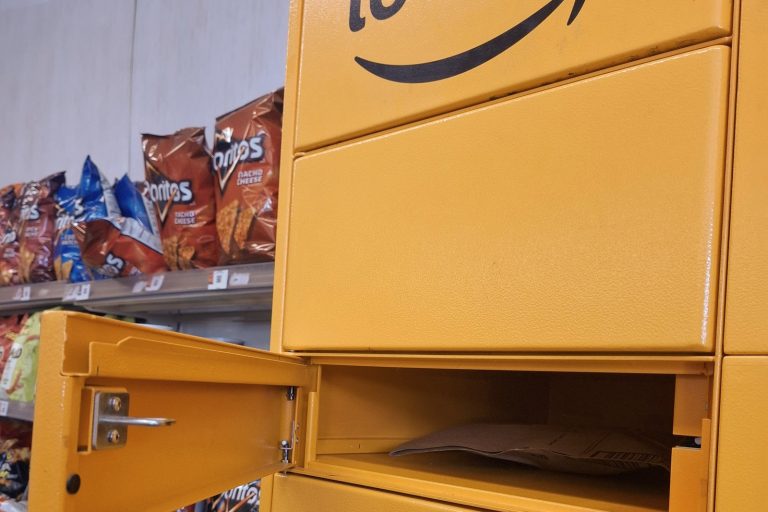 Amazon driver reveals 3 dreaded deliveries, 2 involve pets