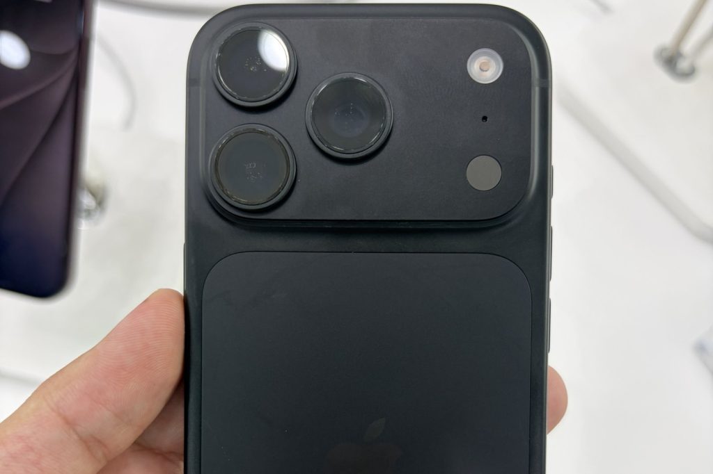 Apple Unveils iPhone 18 Pro With Variable Aperture Camera And Foldable Ultra Model