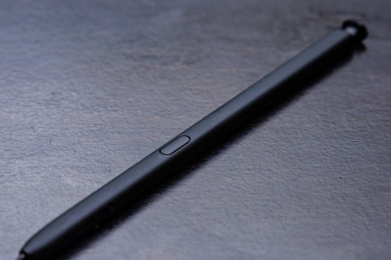 Galaxy S27 Ultra Leak: Samsung Ditching Its Signature Look?