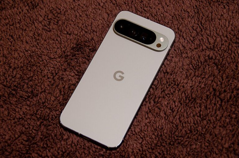 Google’s Pixel 11 Uses Gemini AI to Redefine Smartphone Assistance