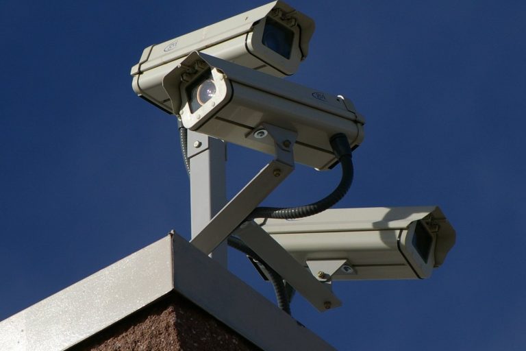 Tenda CH9 Review Finds Dual-Camera Wi-Fi Security Camera Affordable