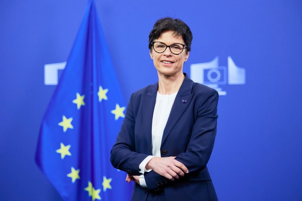 Ukraines EU Accession: Kos Hopes Two More Clusters to Open Next Week