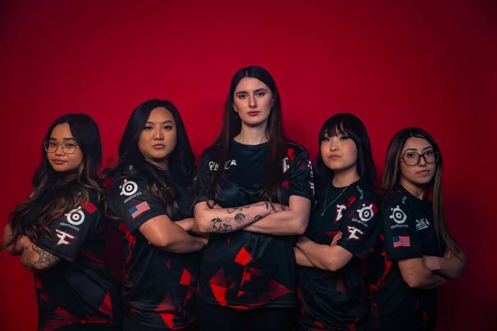 Women S Valorant Team Playing